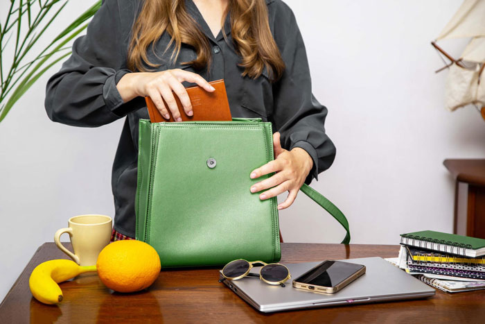 Coworker Snoops Around In Woman&#8217;s Purse, Gives Her Hell When She Reports Him And He Gets In Trouble