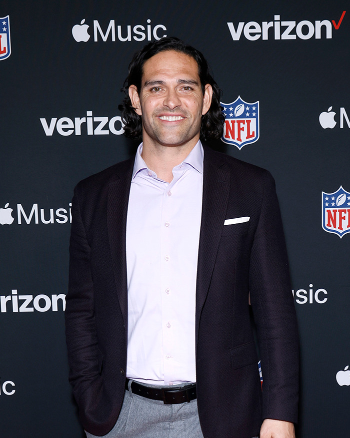 Disturbing Mark Sanchez Footage Shows &#8220;Bizarre Behavior&#8221; Before He Allegedly Attacked Elderly Driver
