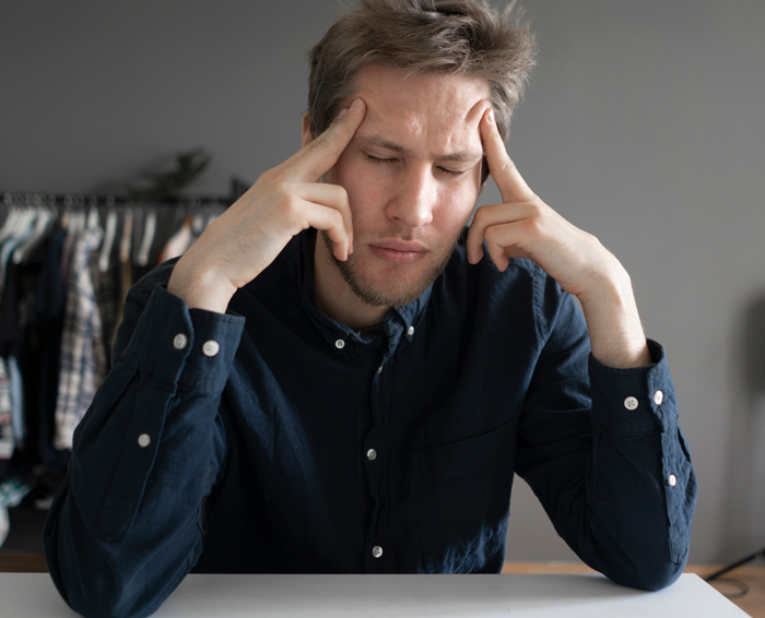 Man Has A Million Questions For Barely Conscious Wife Instead Of Managing Her Medical Emergency
