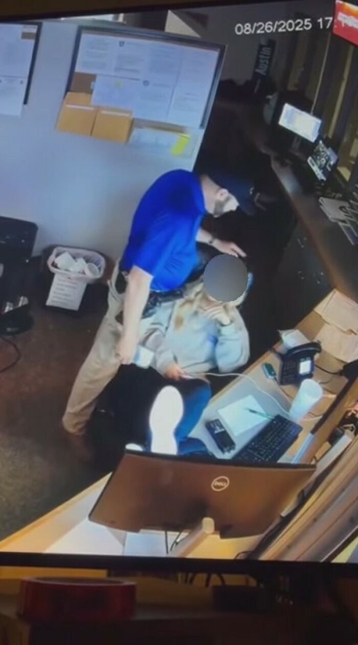 Police Chief Quits After Leaked Video Exposes A Disturbing Moment With 18-Year-Old Dispatcher