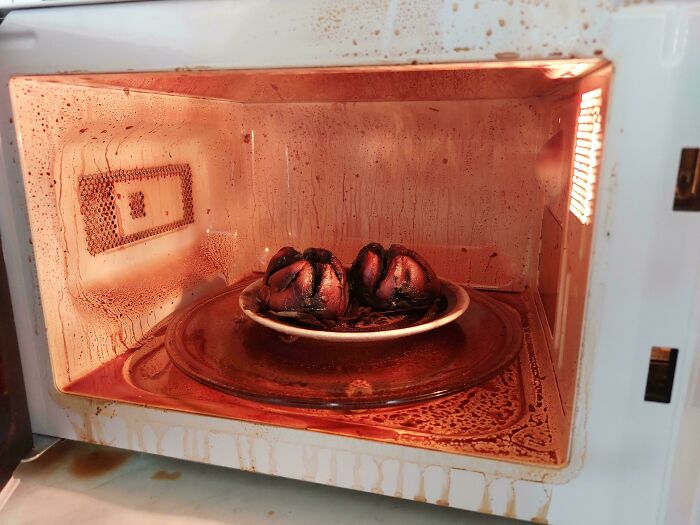 74 Food Pics That People Really Should Have Kept To Themselves (New Pics)