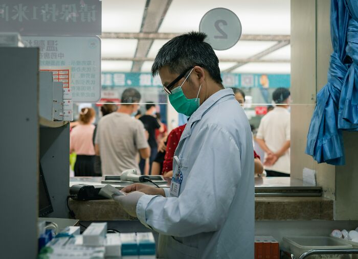 43 Hospital Workers Share The Creepiest Experiences They&#8217;ve Had While Working