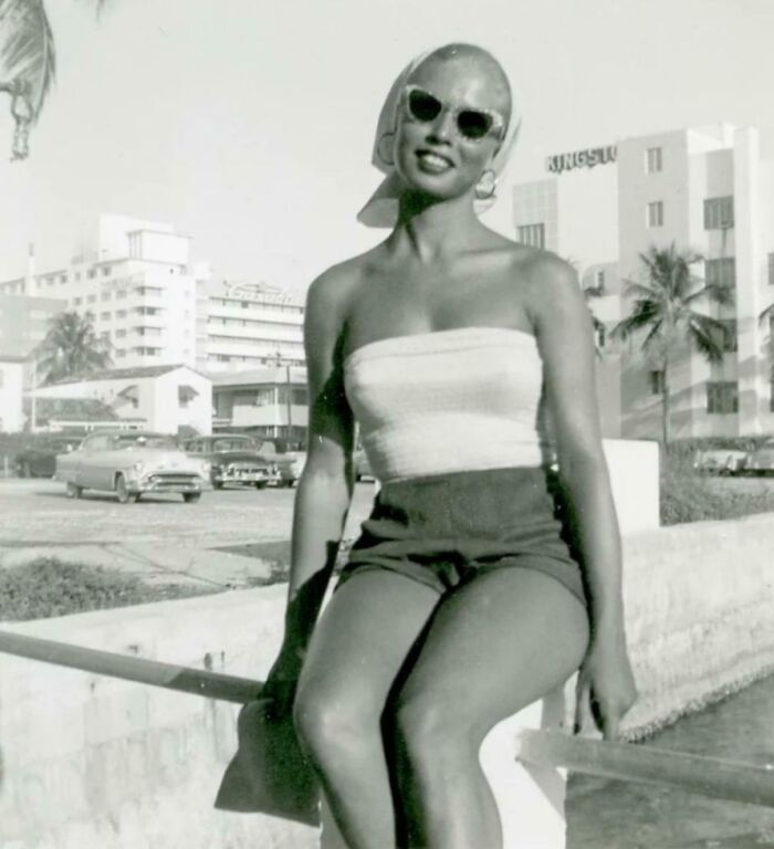 91 Vacation Pics From A Time When Cell Phones Didn’t Have Cameras