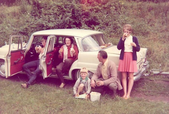 91 Vacation Pics From A Time When Cell Phones Didn’t Have Cameras