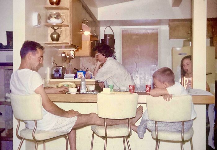 91 Vacation Pics From A Time When Cell Phones Didn’t Have Cameras