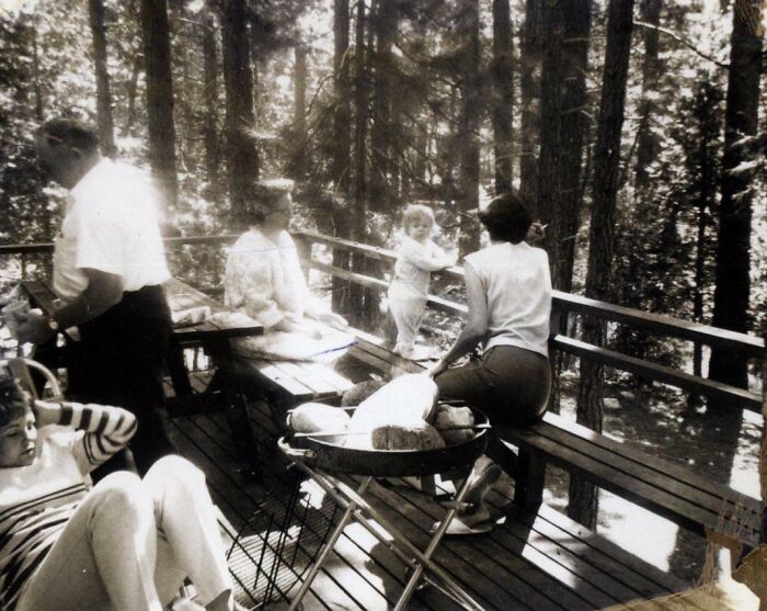 91 Vacation Pics From A Time When Cell Phones Didn’t Have Cameras