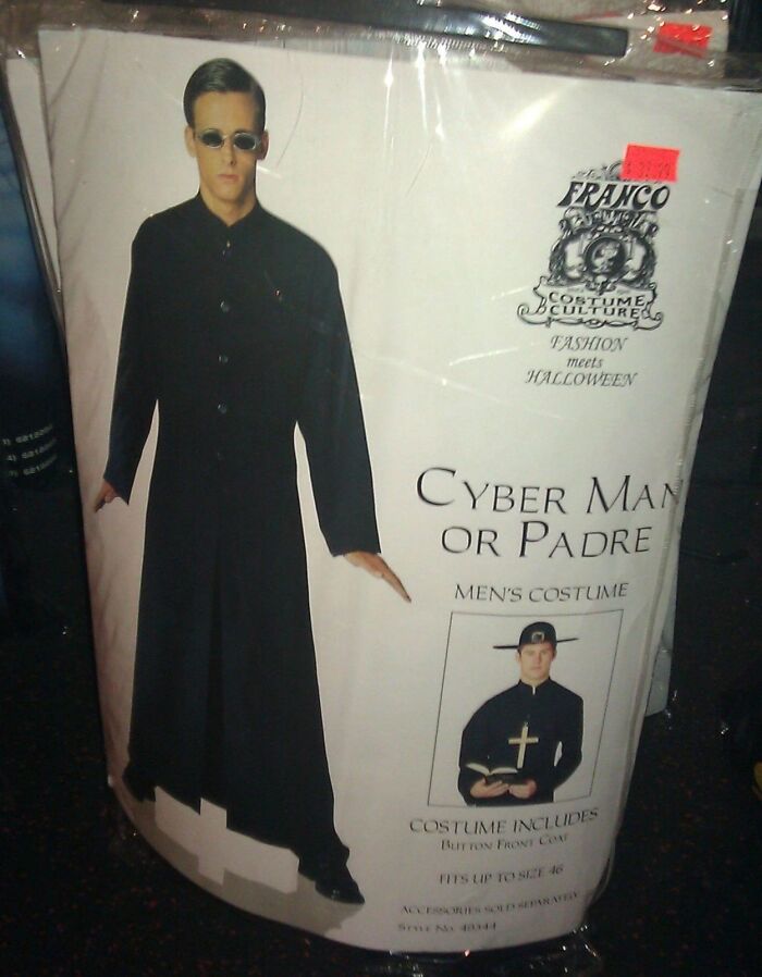 People Are Sharing 71 Of The Funniest Off-Brand Halloween Costumes They’ve Found (New Pics)