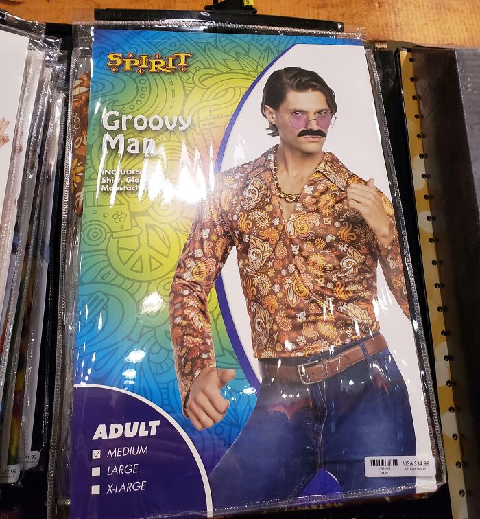 People Are Sharing 71 Of The Funniest Off-Brand Halloween Costumes They’ve Found (New Pics)