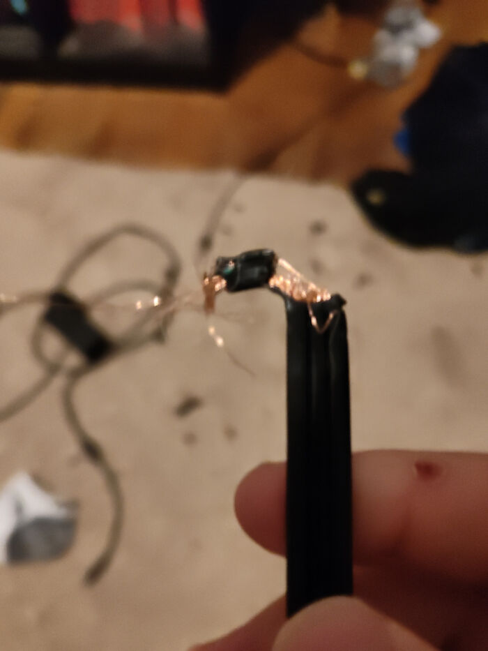 &#8220;Can I Solder It Back Together?&#8221;: 102 Painful Pics Of People Handling Electronics The Wrong Way