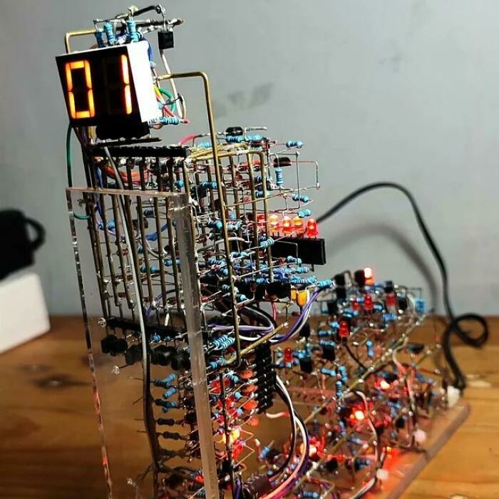 &#8220;Can I Solder It Back Together?&#8221;: 102 Painful Pics Of People Handling Electronics The Wrong Way