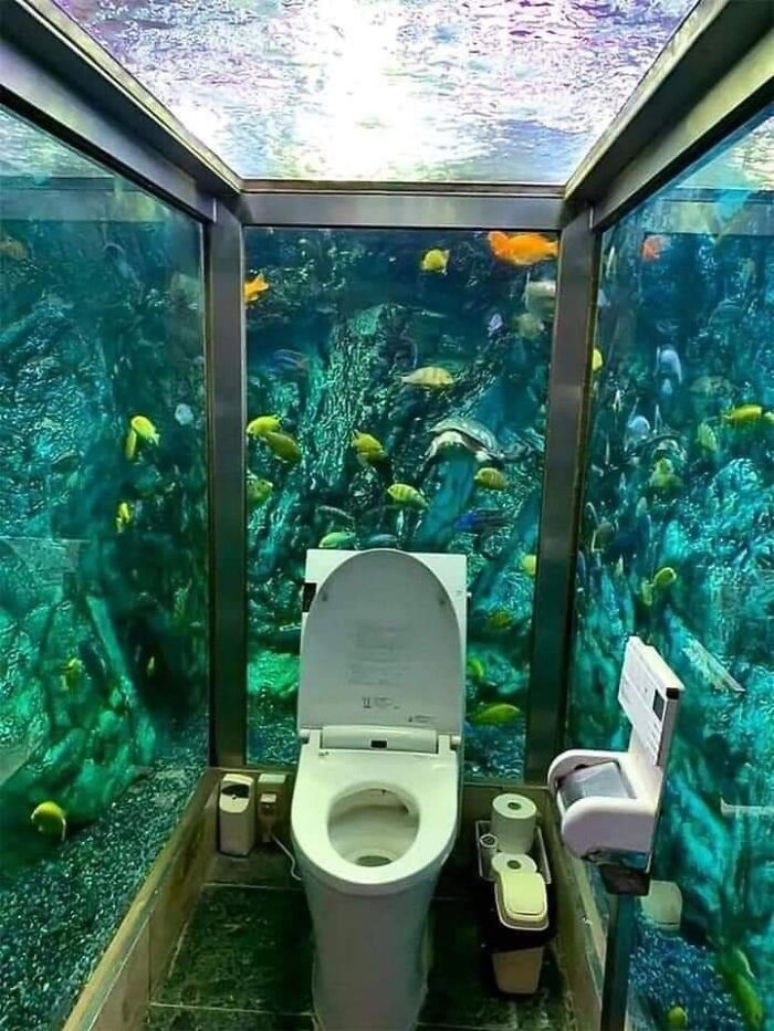 “Bro Lives In A Truman Show”: 81 Beautiful Yet Unnerving Liminal Spaces You Can’t Stop Looking At