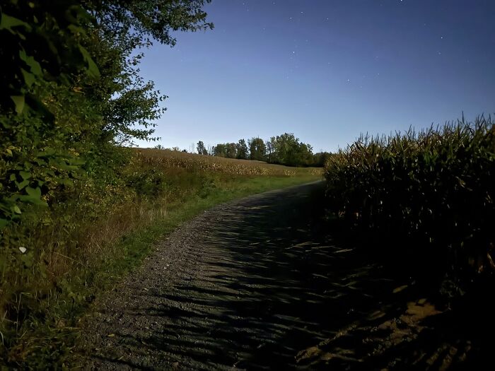 “Bro Lives In A Truman Show”: 81 Beautiful Yet Unnerving Liminal Spaces You Can’t Stop Looking At