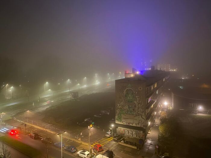 “Bro Lives In A Truman Show”: 81 Beautiful Yet Unnerving Liminal Spaces You Can’t Stop Looking At