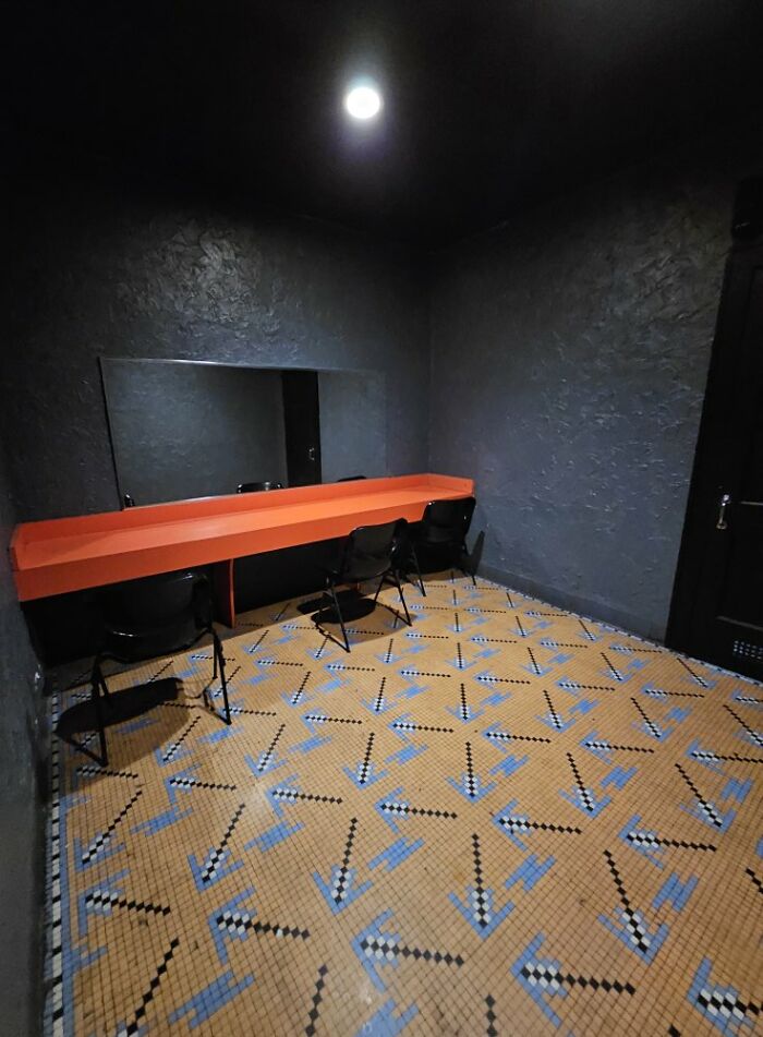 “Bro Lives In A Truman Show”: 81 Beautiful Yet Unnerving Liminal Spaces You Can’t Stop Looking At
