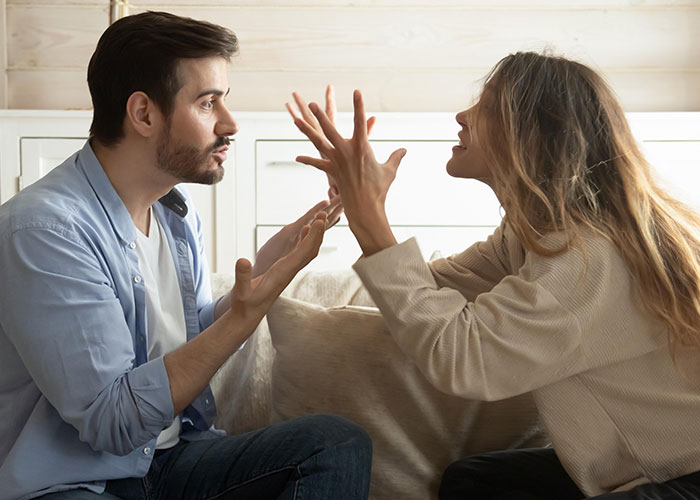 Woman Gets Tired Of Being Treated As ‘Stranger Danger’ To Her Future Stepkid, Breaks Off Engagement