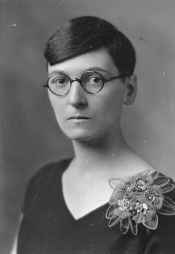 31 Remarkable Women Scientists Seen Through Smithsonian Portraits