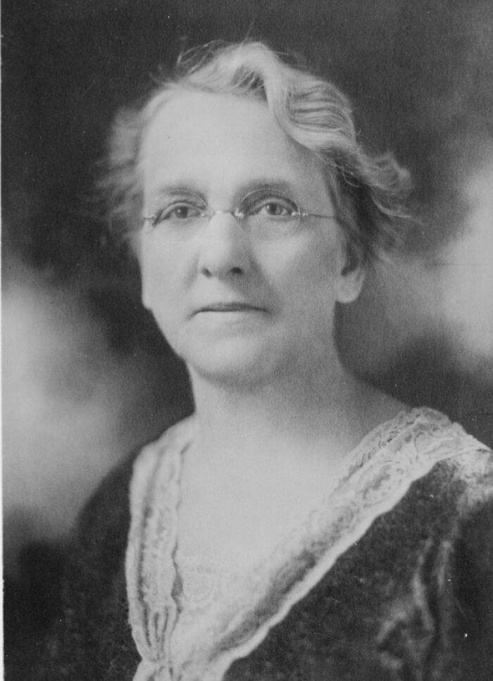 31 Remarkable Women Scientists Seen Through Smithsonian Portraits