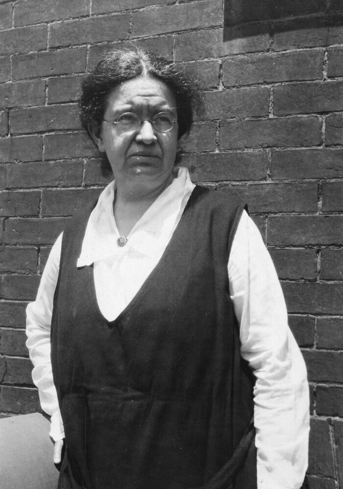 31 Remarkable Women Scientists Seen Through Smithsonian Portraits