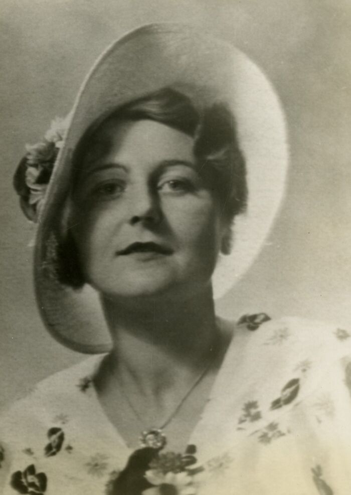 31 Remarkable Women Scientists Seen Through Smithsonian Portraits