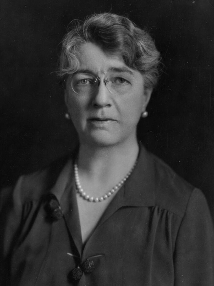 31 Remarkable Women Scientists Seen Through Smithsonian Portraits