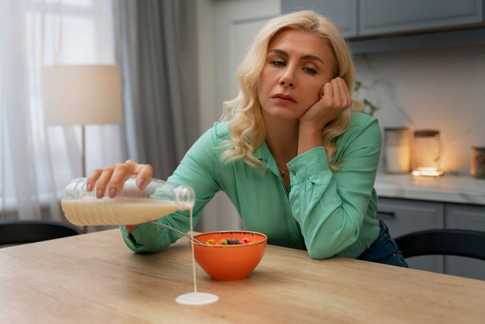 Mom Feels She&#8217;s &#8220;Fighting A Losing Battle” As Her Wish To Eat Together With Fam Faces Many Hurdles
