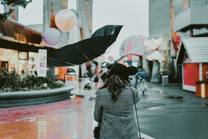 Exes Share Their Most Chaotic Breakup Stories That Sound Straight Out Of A Movie