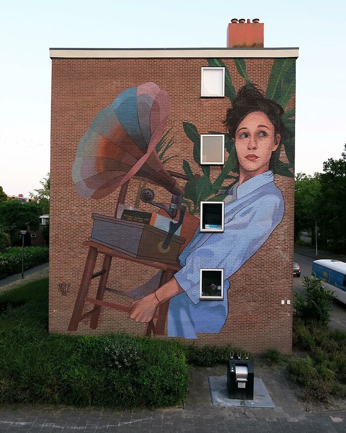 60 Colorful Murals By Artez That Bring Cities To Life