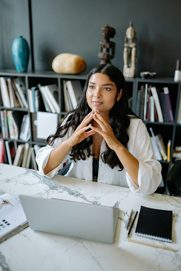 89 Subtle And Overt Signs That An Industry ‘Professional’ Isn’t Trustworthy