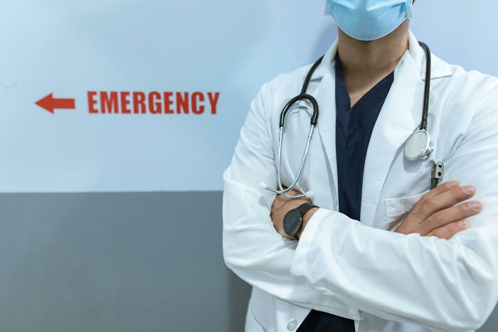 Scientists Reveal 37 Of The Most Terrifying Things That Went Wrong In Their Labs