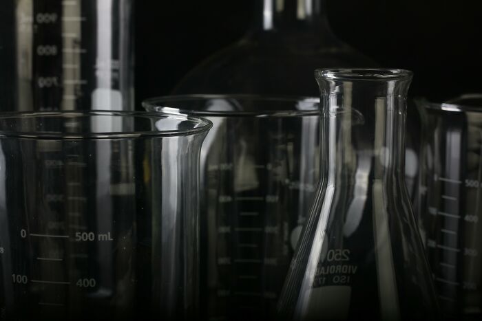Scientists Reveal 37 Of The Most Terrifying Things That Went Wrong In Their Labs