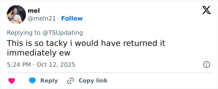 Swifties Seem To Be Falling Out Of Love With Travis Kelce After Autograph Controversy Sparks Fury