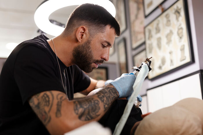 &#8220;Absolutely Not&#8221;: 31 Times Tattoo Artists Drew The Line With Certain Requests