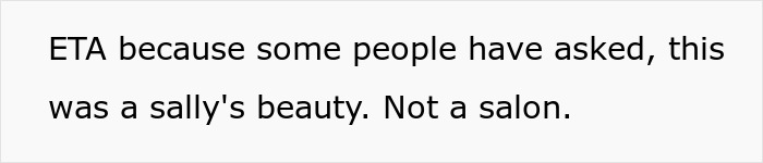 Customer Gets Shamed By Salon Employee Over Box Dye, Decides A One-Star Review Is The Best Revenge
