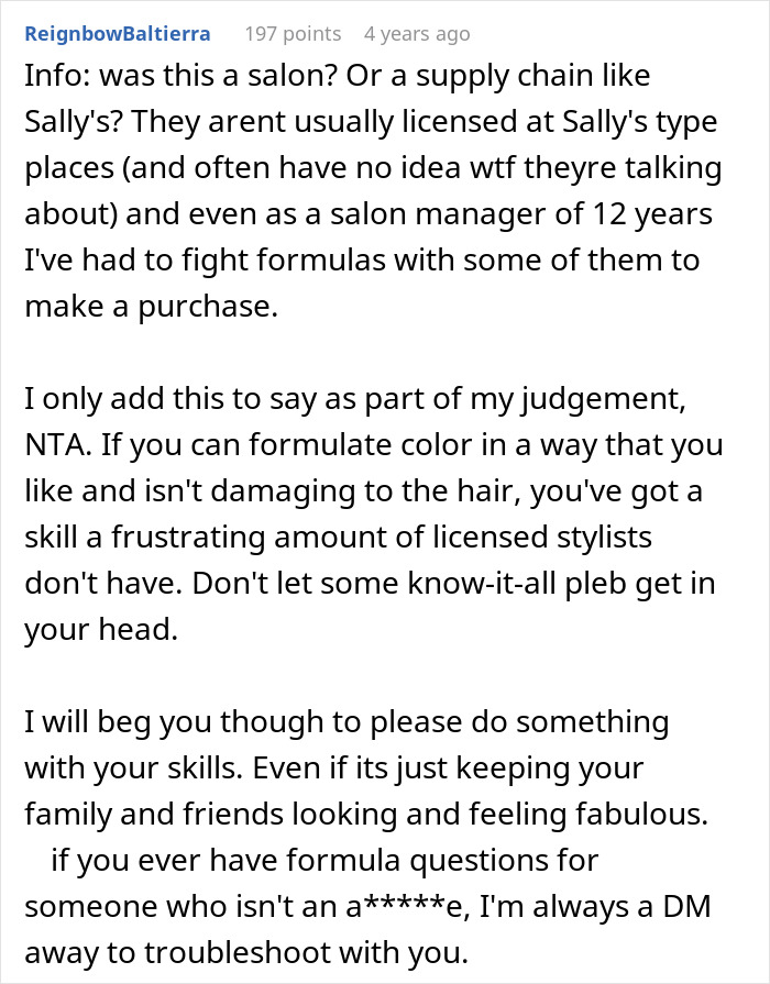 Customer Gets Shamed By Salon Employee Over Box Dye, Decides A One-Star Review Is The Best Revenge