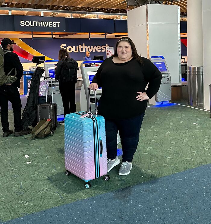 Plus-Size Activist Who Demanded Free Seats On Planes Lies Low After Alleged Hospital Arrest Drama