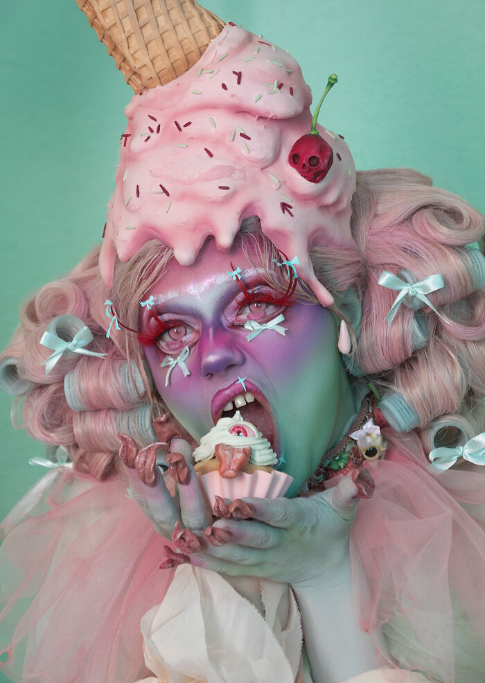 I Go All Out With Halloween Makeup Every Year, Here Are 21 Crazy Looks