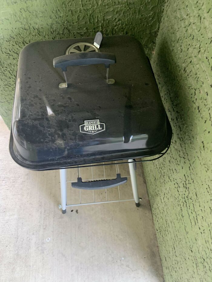 55 Dumpster Diving Treasures Your Neighborhood Raccoons Would Be Wowed By (New Pics)