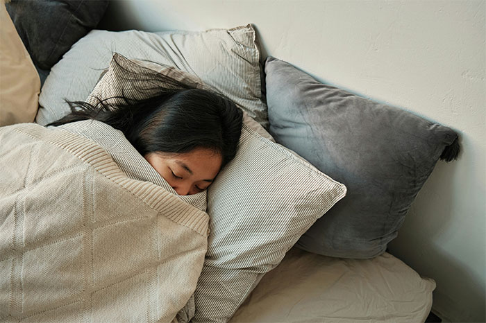 56 Symptoms That Made People See A Doctor And It Turned Out To Be Cancer