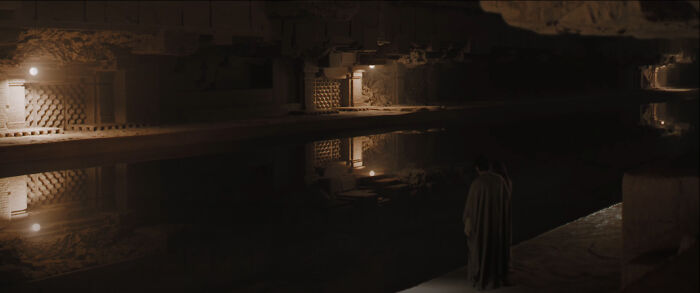 This Online Group Is Dedicated To Bad Movie Details And Here Are 81 Of The Most Confusing Ones (New Pics) This Online Group Is Dedicated To Bad Movie Details And Here Are 81 Of The Most Confusing Ones (New Pics)