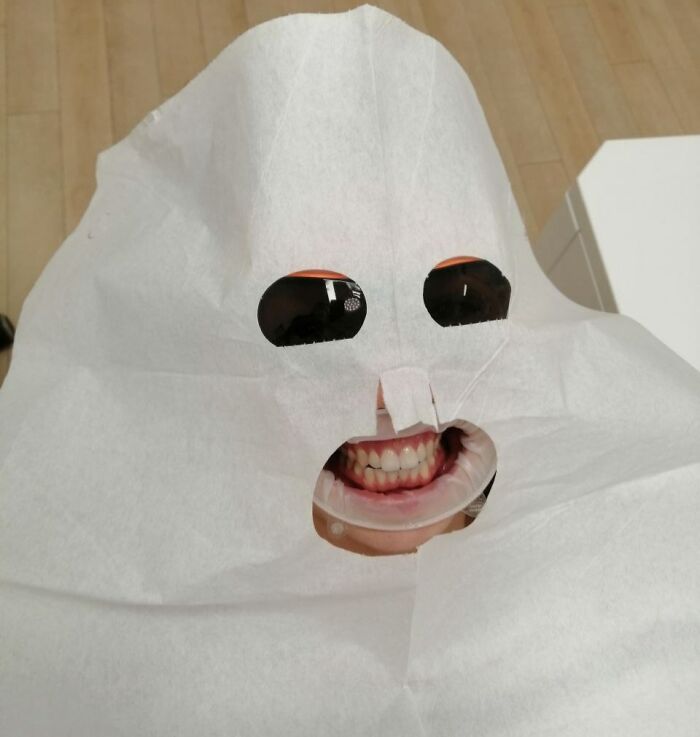 91 Pics That Came Out So Weird, They Became Blessed And Cursed All At Once
