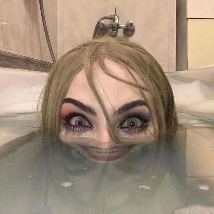 91 Pics That Came Out So Weird, They Became Blessed And Cursed All At Once