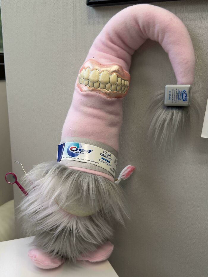91 Pics That Came Out So Weird, They Became Blessed And Cursed All At Once