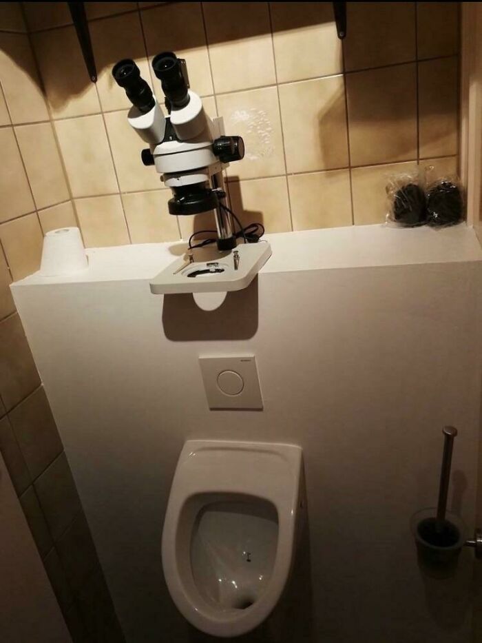 91 Pics That Came Out So Weird, They Became Blessed And Cursed All At Once