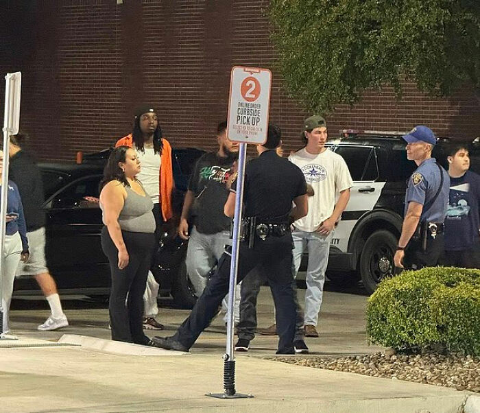 Wrong Order Sparks “Violent” Mass Brawl At Whataburger As Furious Mom Breaks Silence Wrong Order Sparks “Violent” Mass Brawl At Whataburger As Furious Mom Breaks Silence