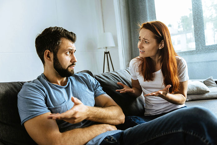 Woman Keeps Finding Kids&#8217; Clothing At Fiancé&#8217;s Home, He Says He Has No Clue Where They Are From