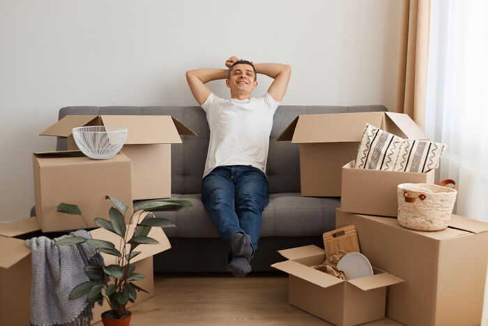&#8220;Zip-Line Your Boxes Out&#8221;: 30 Pieces Of Unhinged Moving Advice That Should Make Things Easier
