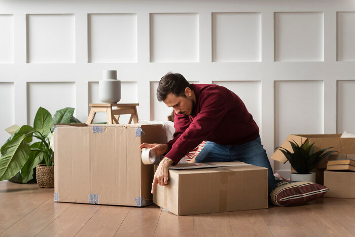 &#8220;Zip-Line Your Boxes Out&#8221;: 30 Pieces Of Unhinged Moving Advice That Should Make Things Easier