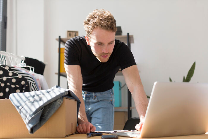 &#8220;Zip-Line Your Boxes Out&#8221;: 30 Pieces Of Unhinged Moving Advice That Should Make Things Easier