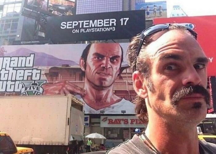 54 Pics From The Weird Side Of The Internet (New Pics)