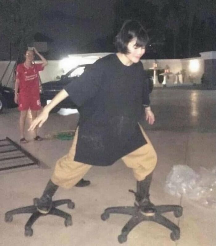 54 Pics From The Weird Side Of The Internet (New Pics)